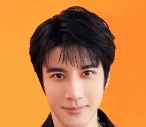 娱乐圈吃瓜第一名,独家爆料，一网打尽明星幕后故事