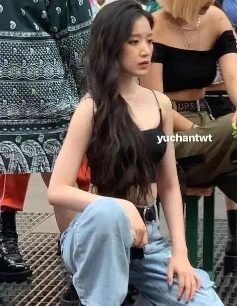 娱乐吃瓜酱叶舒华